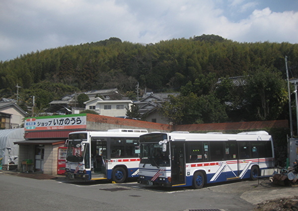 001.jpg
