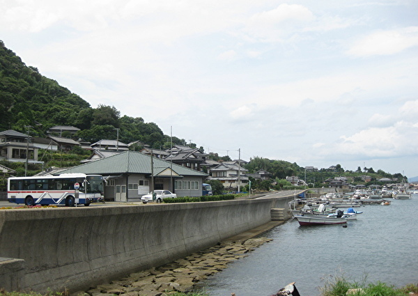 048-3.jpg