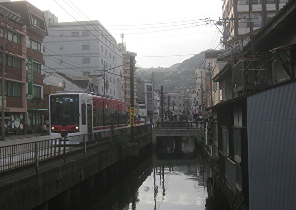 05.jpg